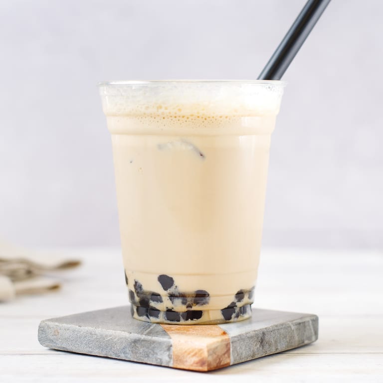 Milk Tea Delights: A Refreshing Beverage Option